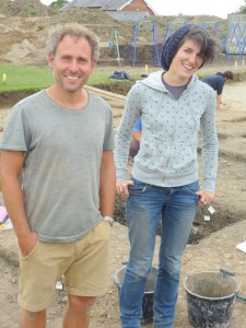 The director Gabor Thomas and the assistant director and blogger Alexandra Knox, tired but pleased at the end of a long but amazing excavation