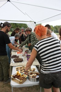 Everyone piles in to the wonderful spread - huge thanks to all the amazing people who baked for the hungry diggers!