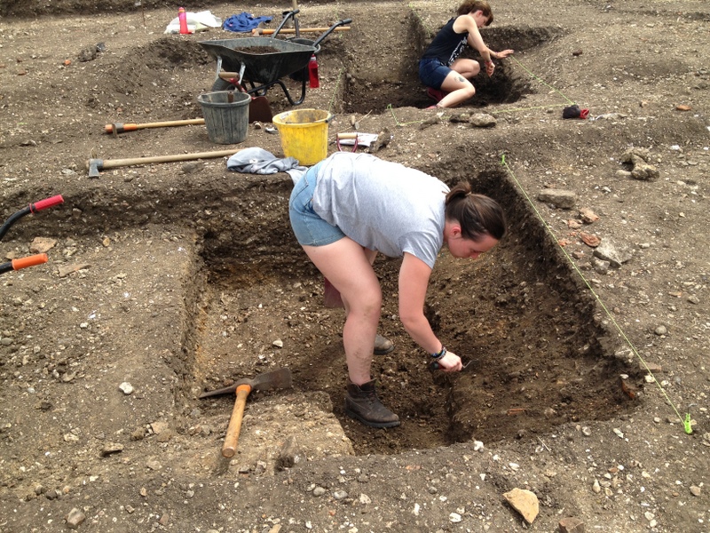 Hannah chases Victorian backfill to reveal undisturbed Roman archaeology